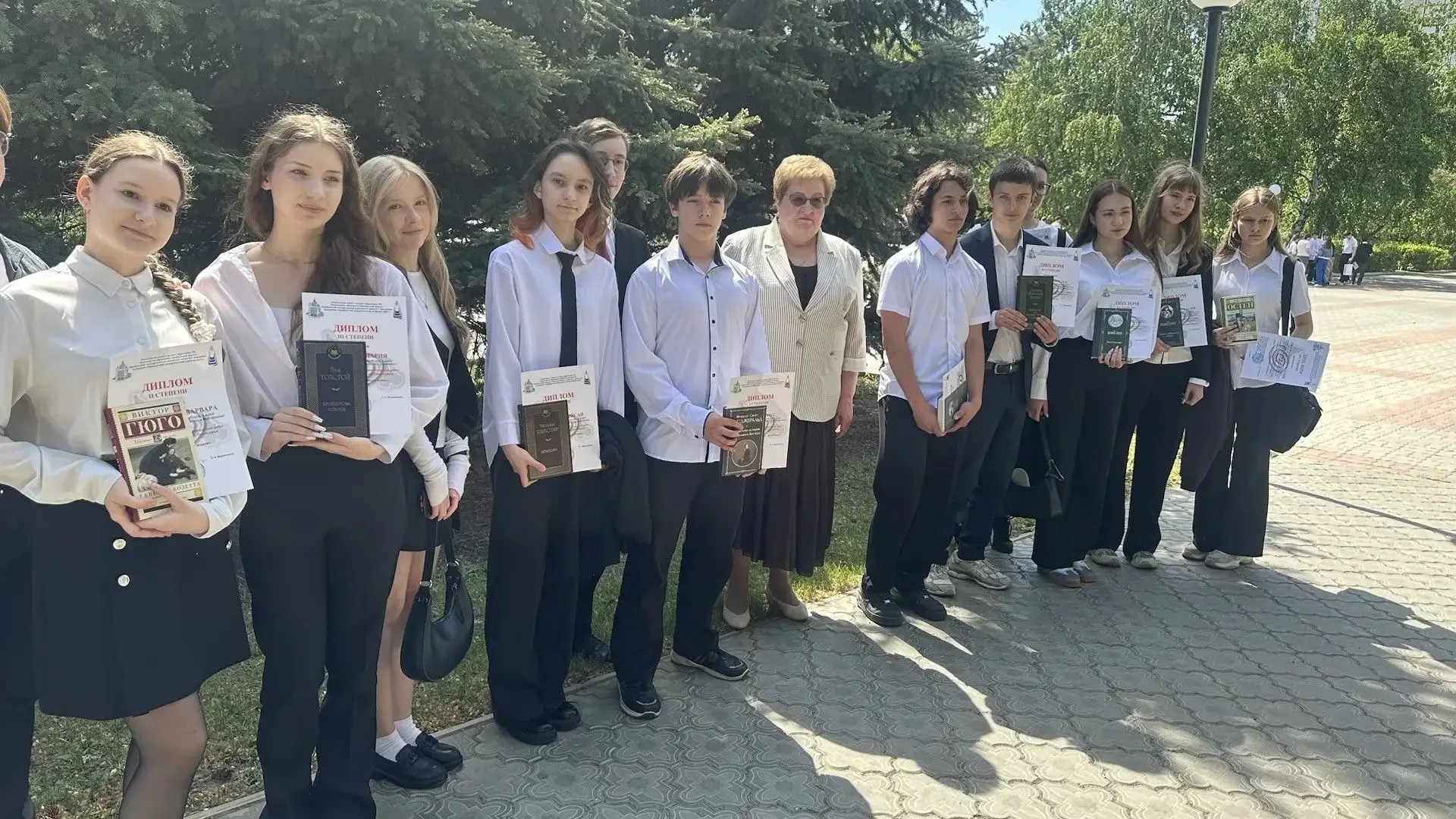 Сегодня состоялась церемония награждения победителей ХХlV Конкурса исследовательских работ учащейся молодёжи и студентов Оренбуржья.